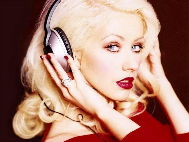 Christina Aguilera : la sortie de son nouvel album est repoussée !