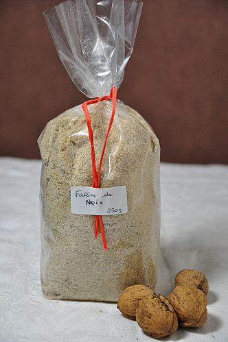 Petits moelleux aux noix, poires et pépites de chocolat farinedenoix 004