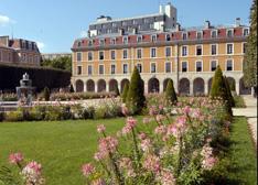 Hopital Charles Foix à Ivry : un havre de paix? L’Hopital Entreprise séquestre déjà ses dirigeants…