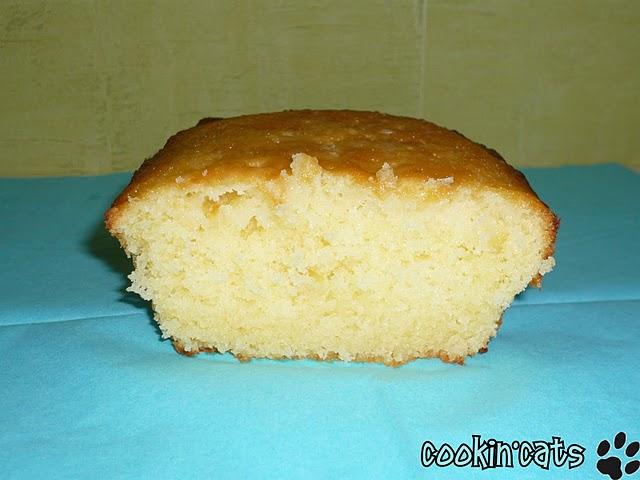 CAKE AU CITRON EXTRA MOELLEUX CAKE AU CITRON EXTRA MOELLEUX