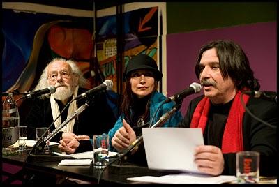 Ecrire dans l'ailleurs d'une autre langue Ecrire dans l'ailleurs d'une autre langue