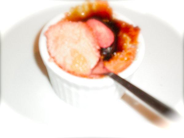 CREME BRULER AUX FRAISES MAIS PAS AUX FRAISES COMMUNES ..... 100 0807-copie-18