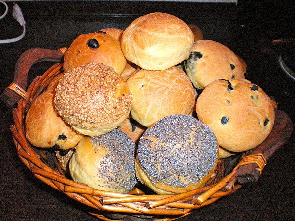 BOULES DE PAIN AUX MILLES SAVEURS ..... 100 0292