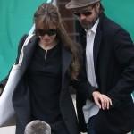 Angelina Jolie, Brad Pitt et 3 de leurs enfants à Venise