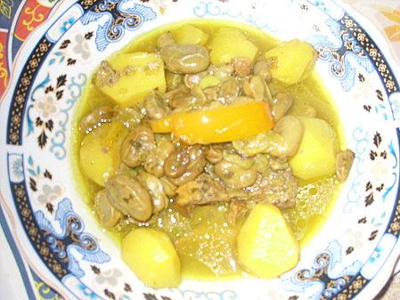 Tajine de veau aux fèves et pdt nouvelles SS852782.JPG