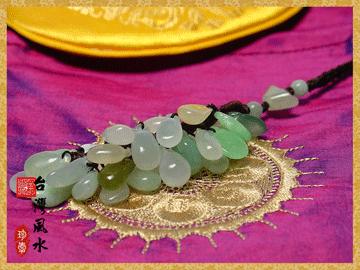 Gouttes d'eau en jade Gouttes d'eau en jade