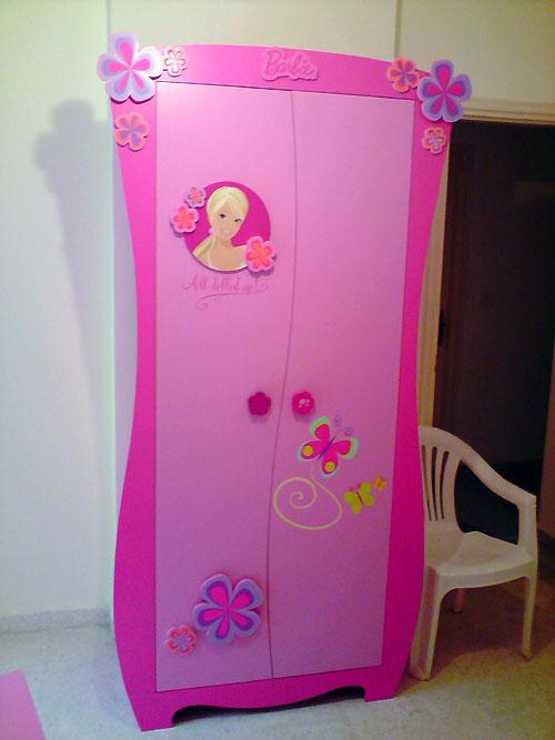 All Dolled Up … ou l’installation de mon bureau tout rose ;) All Dolled Up … ou l’installation de mon bureau tout rose ;)
