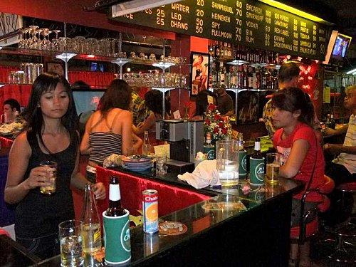 24 mars 2010: Cérémonie d’ouverture du NIKITA-Bar. DSCF3531