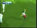 Mexique vs Islande : Vidéo d'un fan fou qui dérange les joueurs pendant le match