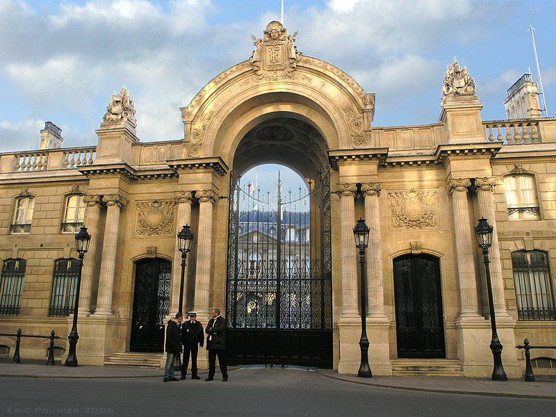Fichier:Elysée Palace, Paris 2005.jpg