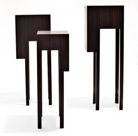 Leggy Cabinets par Ditte Hammerstrøm