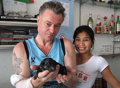 Un nouveau bébé parmi la communauté française d’Udonthani. DSCF3722