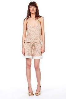 Jeunes filles en fleurs pour le printemps, c'est la tendance Liberty Part 1 : Fringues ! Jeunes filles en fleurs pour le printemps, c'est la tendance Liberty Part 1 : Fringues !
