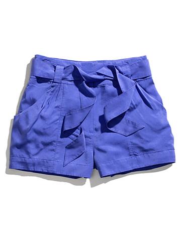 Oui OUi, moi aussi j’ai fondu pour la collection Garden de HM!!! short-bleu-hm-garden-collection