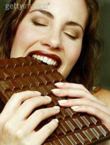 femme chocolat.jpg