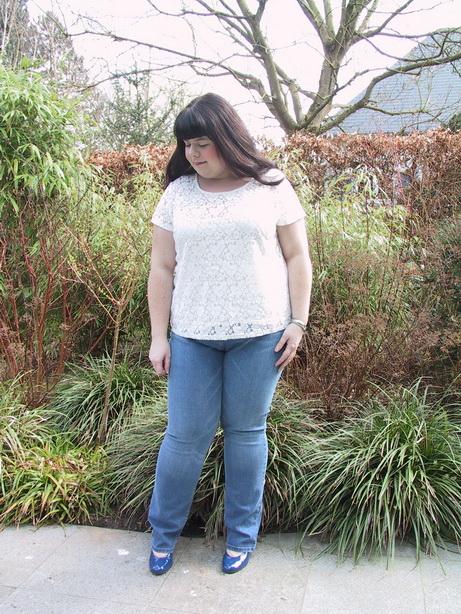 Do My Jeans – Critique/Review Do My Jeans – Critique/Review