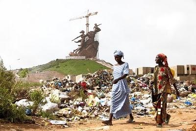 Des statues nord-coréennes en Afrique Des statues nord-coréennes en Afrique