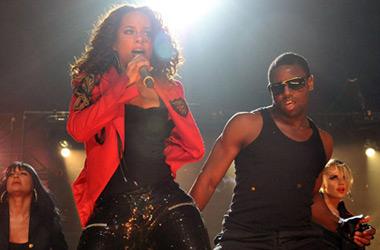 Alicia Keys enflamme le Staples Center