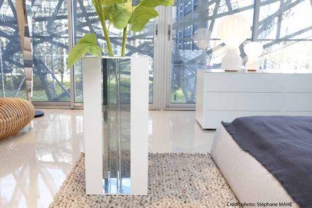 Le vase INVASIBLE by Vidame Création Invasible_vidame_creation_1