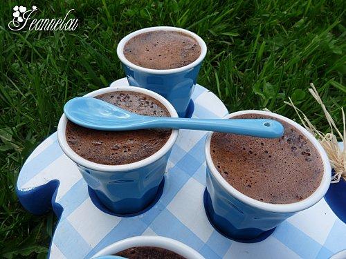 Petits pots de crème au chocolat P1010044.JPG