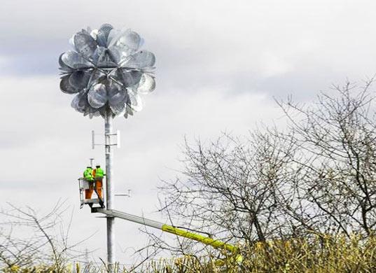 Une fleur de métal géante pour l’éclairage nocturne Fleur de métal géante - Tonkin Liu - 3