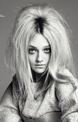 DAKOTA FANNING