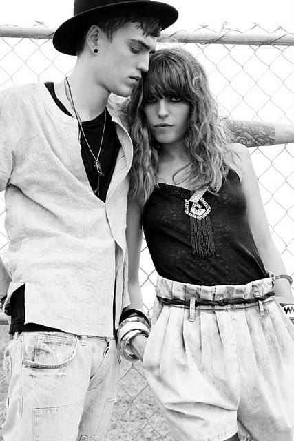 Lou Doillon, Josh Beech & Lizzy Jagger pour H&M; Fashion Against Aids Campaign