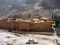 EN EGYPTE : LE DESERT DU SINAI ET LE MONASTERE Ste CATHERINE