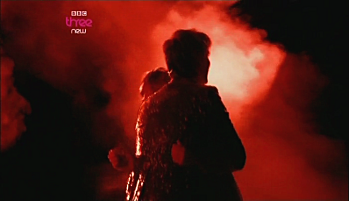 Confidential 5X02 - All about the girl vlcsnap-2010-04-14-19h09m30s73.png