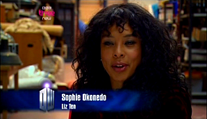 Confidential 5X02 - All about the girl vlcsnap-2010-04-14-20h04m22s239.png