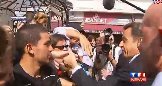 Nicolas Sarkozy nous sort la phrase du jour ... Fais pas le malin, toi ... VIDEO Nicolas Sarkozy nous sort la phrase du jour ... Fais pas le malin, toi ... VIDEO