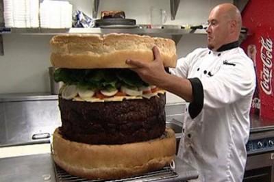 Le hamburger, du XS au XXL le-plus-gros-hamburger.jpg