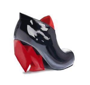 Les chaussures de Dunja Seselja, sur DeviantArt Dunja Seselja 2010