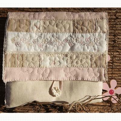 Le Patchwork et la broderie, des loisirs aussi divertissants qu'utiles ! kits patchwork pour pochettes