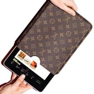 Une housse iPad signée Louis Vuitton