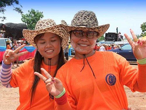 28 avril: « Ban That World Rocket Festival » Visages de fête. DSCF4299