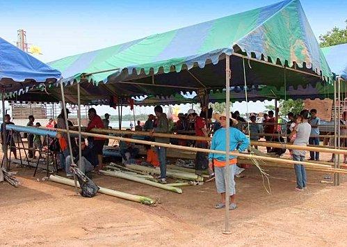 29 avril: « Ban That World Rocket Festival » La fête des fusées. DSCF4289