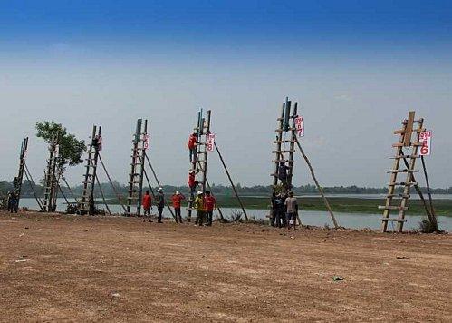 29 avril: « Ban That World Rocket Festival » La fête des fusées. DSCF4403