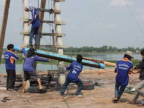 29 avril: « Ban That World Rocket Festival » La fête des fusées. DSCF4440