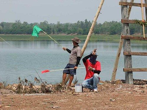 29 avril: « Ban That World Rocket Festival » La fête des fusées. DSCF4408