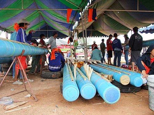 29 avril: « Ban That World Rocket Festival » La fête des fusées. DSCF4284