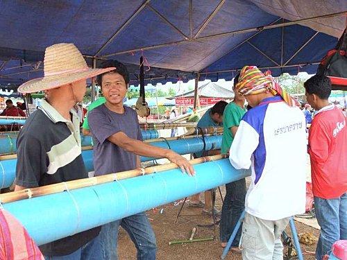 29 avril: « Ban That World Rocket Festival » La fête des fusées. DSCF4288