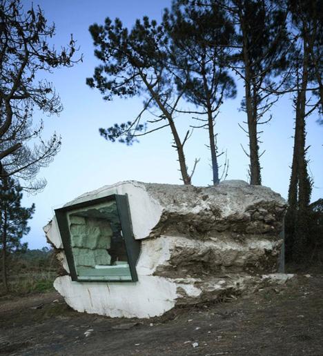 UNE CAVERNE EN BÉTON ... UNE CAVERNE EN BÉTON ...