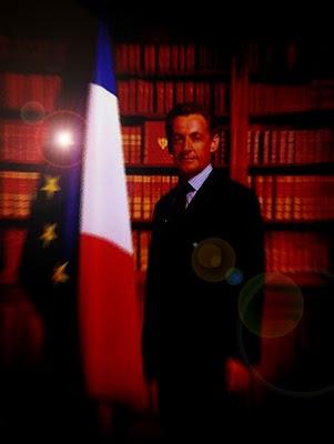 En 3 ans, Sarkozy réussit l'exploit de désacraliser la parole présidentielle...