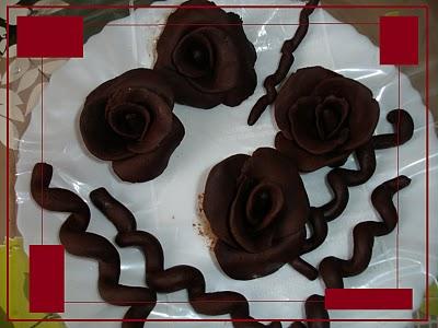GATEAU POUR LES 18 ANS GATEAU POUR LES 18 ANS