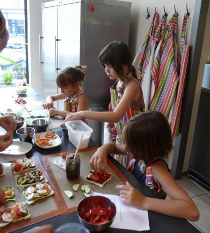 Un cours de cuisine pour vos enfants ! Un cours de cuisine avec Valérie