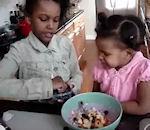 vidéo salade de fruits myrtilles