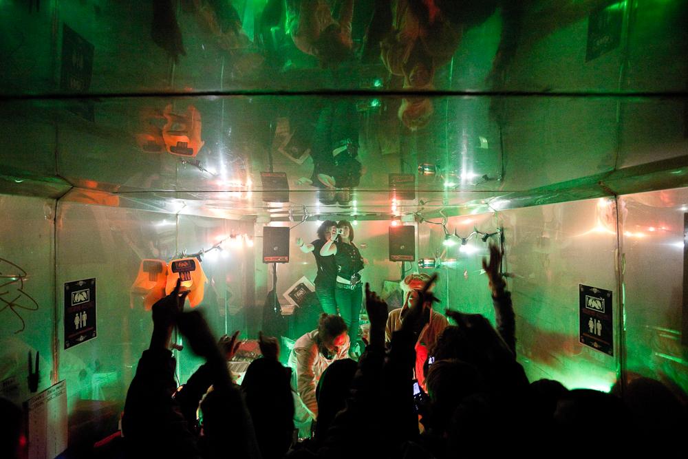 Nuits Sonores 2010 ©www.b-rob.com-7 Nuits Sonores 2010 ©www.b rob.com 7 Nuits Sonores : quand le photographe est de sortie...