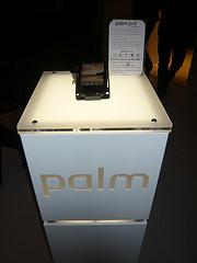 Palm Pre et Palm Pixi disponibles chez SFR Palm Pre et Palm Pixi disponibles chez SFR