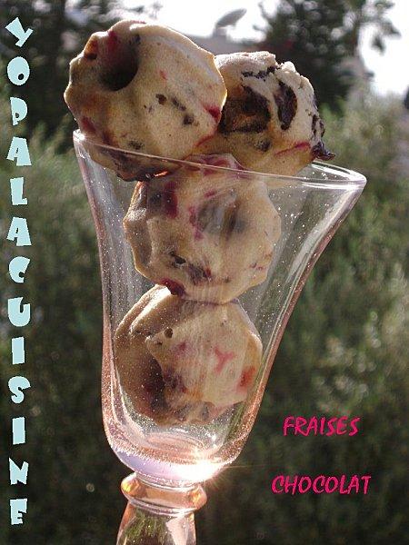 DOUCEURS FRAISE CHOCOLAT NOIR ET AU LAIT Diapositive3-copie-8